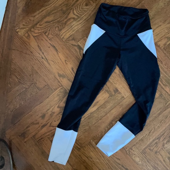 Small/medium yoga pants - Picture 1 of 2